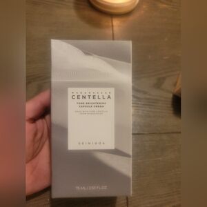 SKIN1004 Centella Tone Brightening Capsule Cream